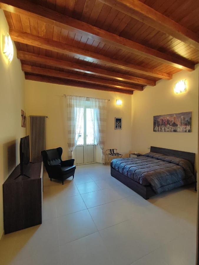 In Centro Rooms And Apartments Isola di Liri Eksteriør billede