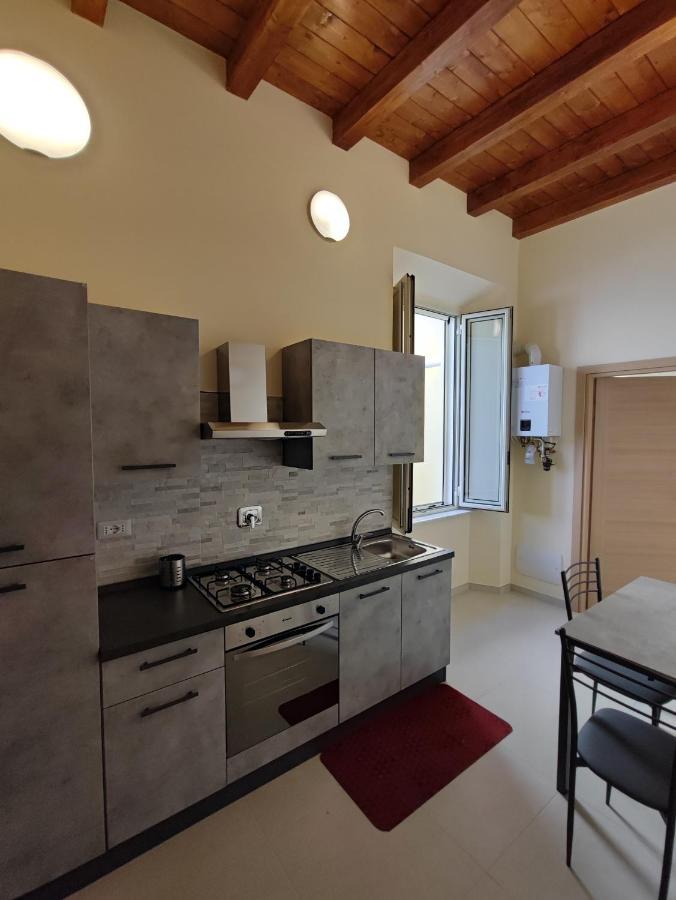 In Centro Rooms And Apartments Isola di Liri Eksteriør billede