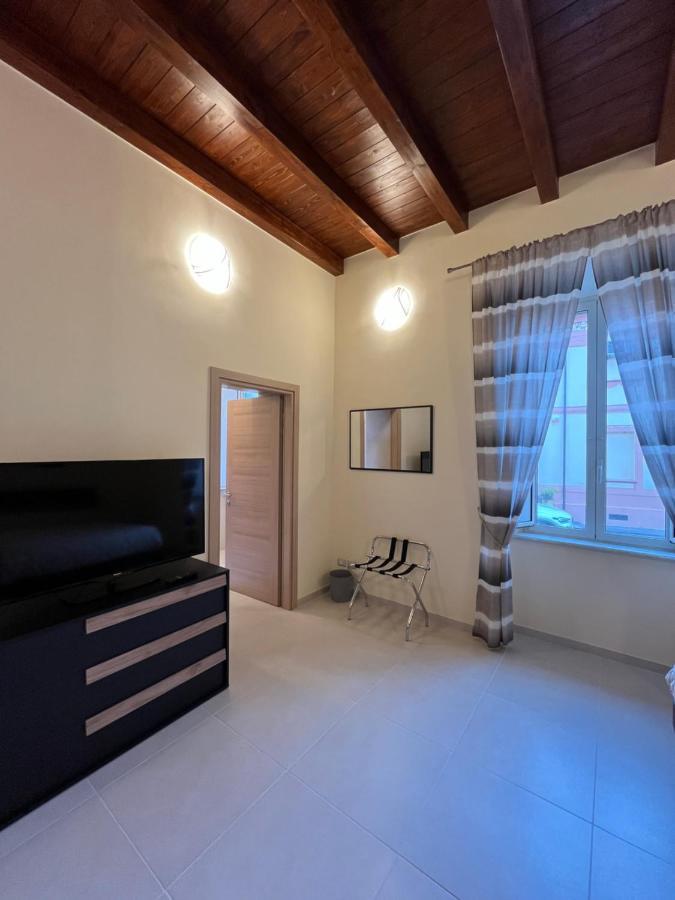 In Centro Rooms And Apartments Isola di Liri Eksteriør billede